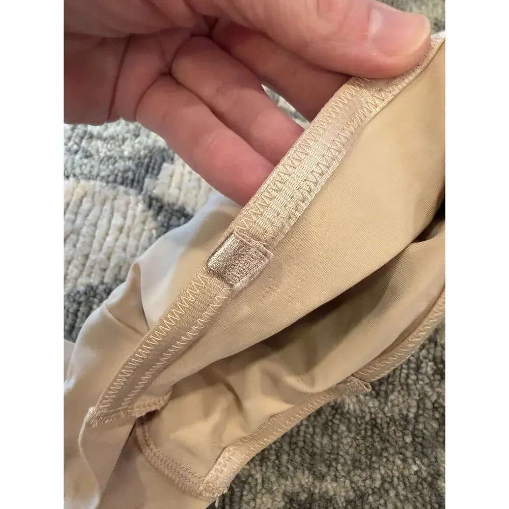True Body Wirefree Convertible Bandeau Bra Sz S Nude NEW